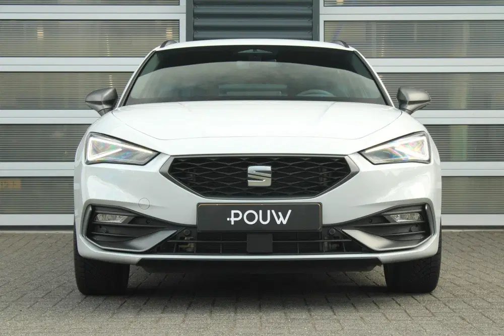 SEAT Leon 1.5 TSI 204pk DSG e-Hybrid FR Busines uit 2026, foto 6