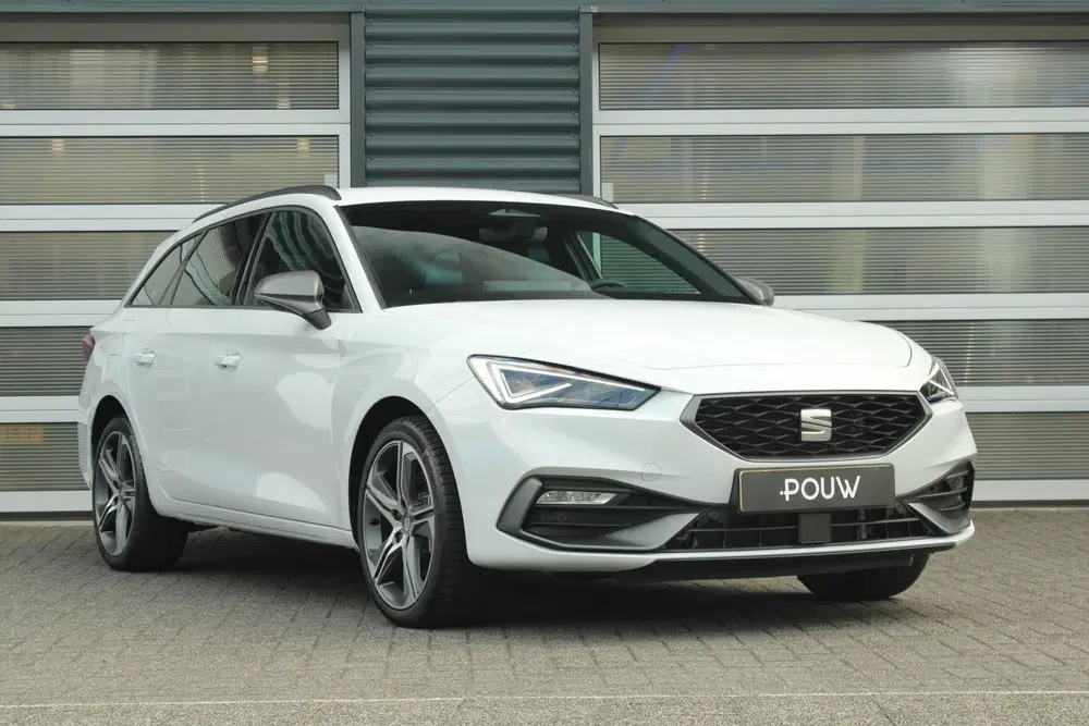 SEAT Leon 1.5 TSI 204pk DSG e-Hybrid FR Busines uit 2026, foto 8