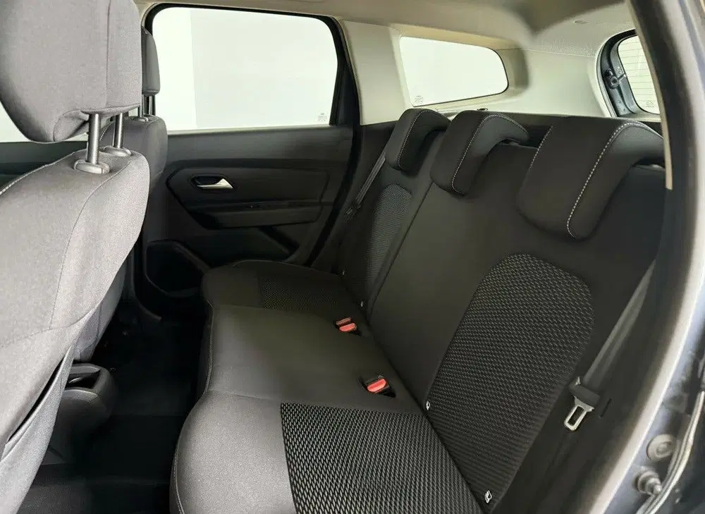 Dacia Duster 1.6 SCe Comfort uit 2019, foto 11