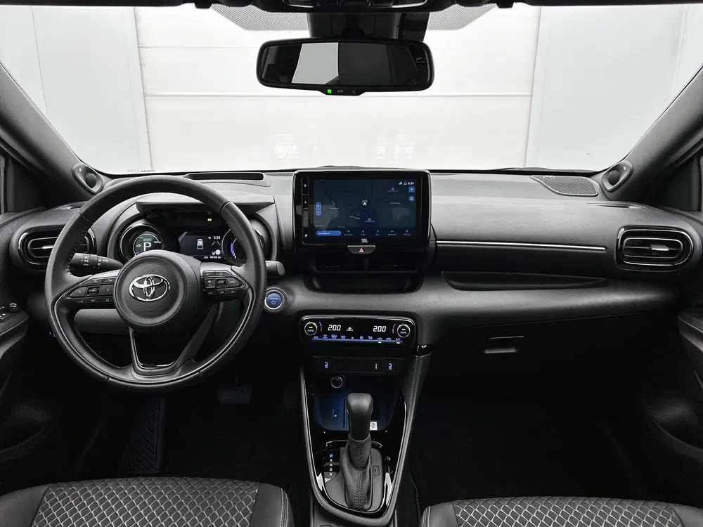 Toyota Yaris 1.5 Hybrid Executive uit 2022, foto 4
