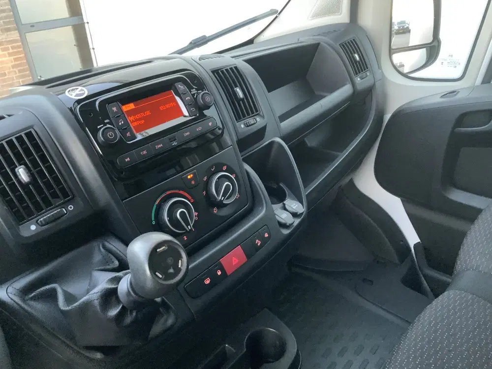 Citroën Jumper 2.2 BlueHDi 165 L3 3.5t Meubel bak & Deure uit 2023, foto 9