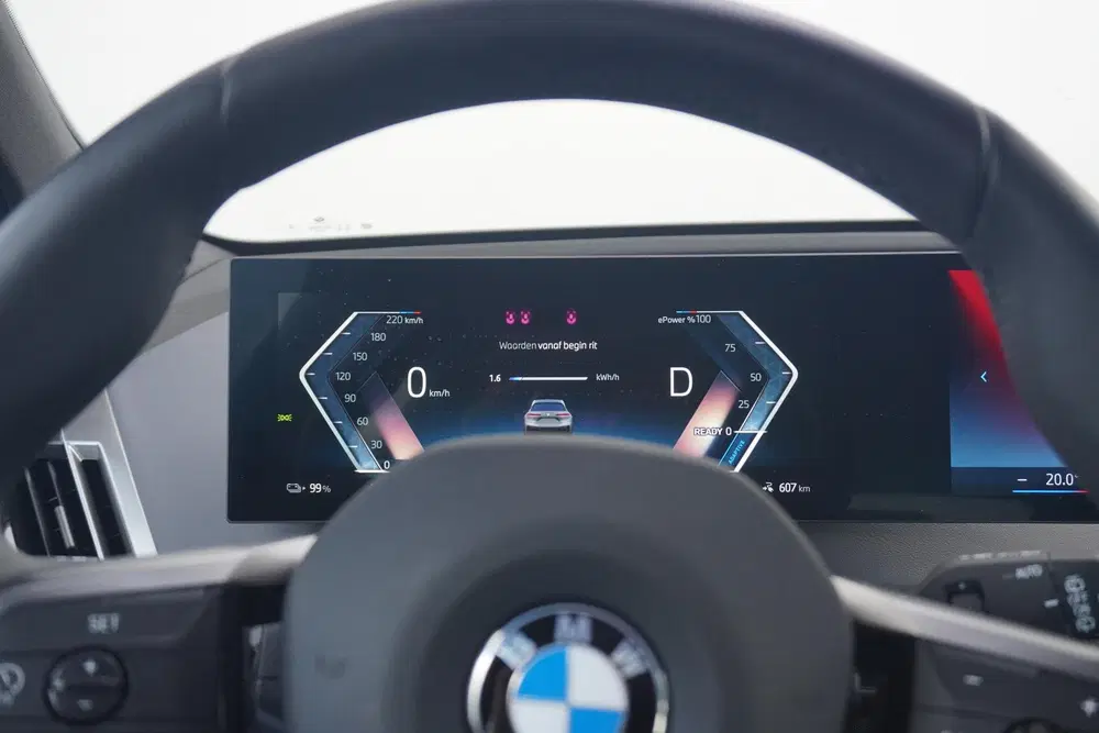 BMW iX xDrive60 uit 2026, foto 12