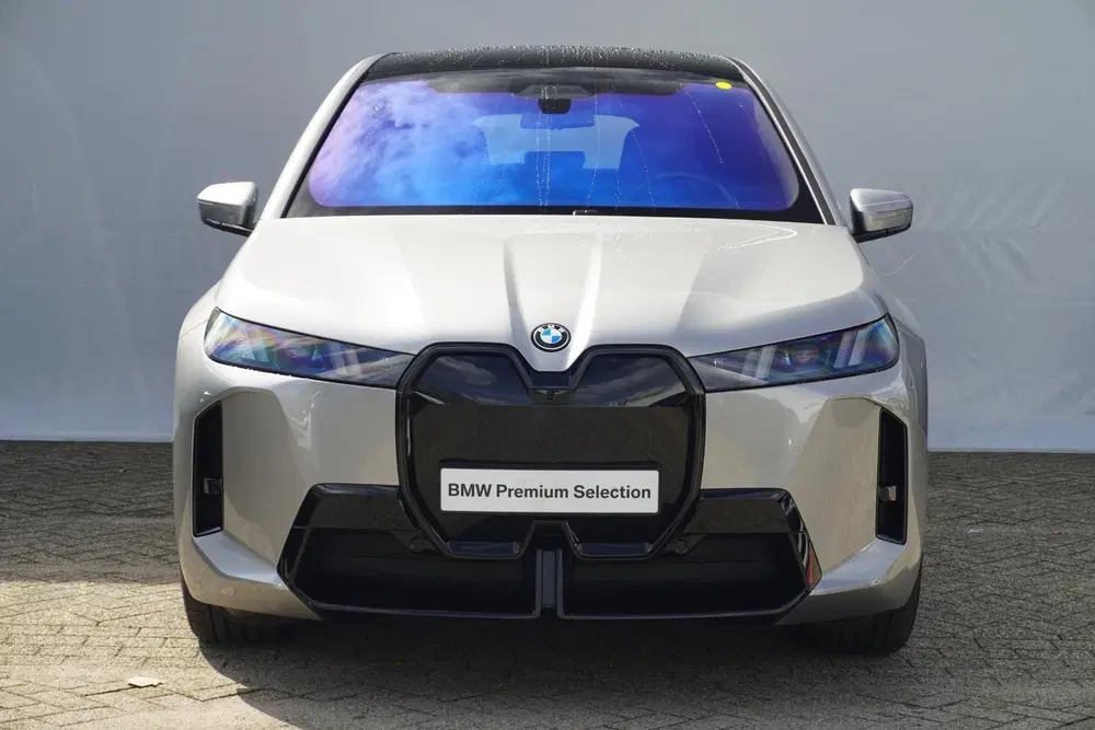 BMW iX xDrive60 uit 2026, foto 3