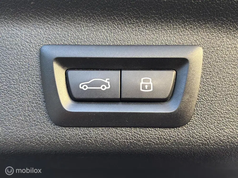 BMW X1 xDrive25e M-pakket Pano trekhaak HK HuD uit 2023, foto 14