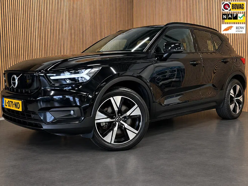 Volvo XC40 Recharge P8 AWD R-Design uit 2021