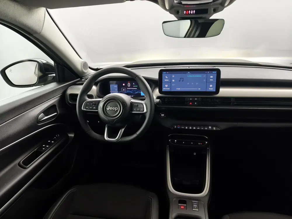 Jeep Avenger Summit 54 kWh uit 2025, foto 10