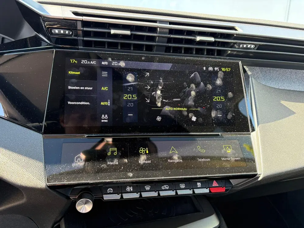 Peugeot 408 1.6 HYbrid 225 EAT8 Allure Avantage uit 2025, foto 15