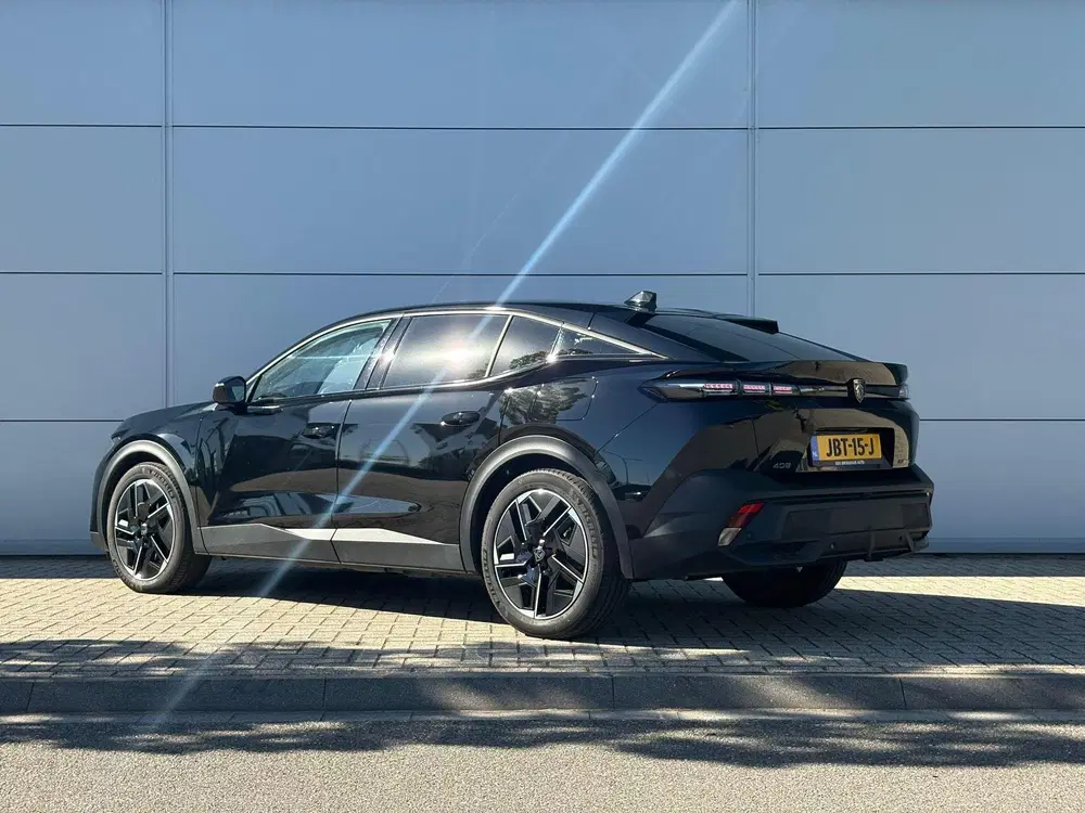 Peugeot 408 1.6 HYbrid 225 EAT8 Allure Avantage uit 2025, foto 4