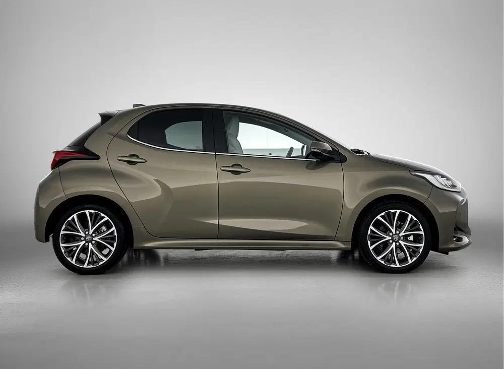 Toyota Yaris 1.5 Hybrid Executive uit 2023, foto 14