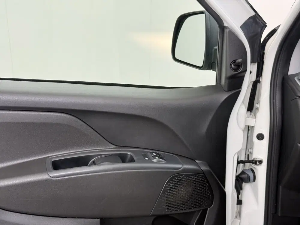Fiat Doblo Doblò Cargo 1.6 MJ L1H1 uit 2021, foto 15