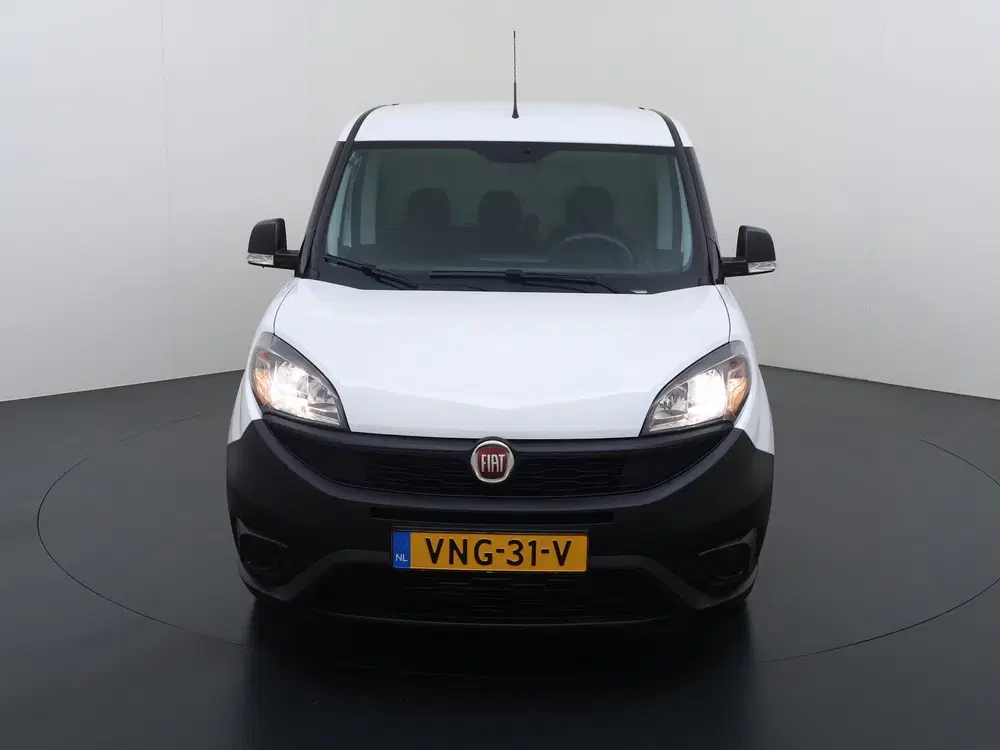 Fiat Doblo Doblò Cargo 1.6 MJ L1H1 uit 2021, foto 3