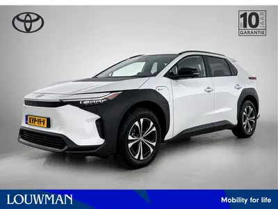 Toyota bZ4X Dynamic 71 kWh uit 2025