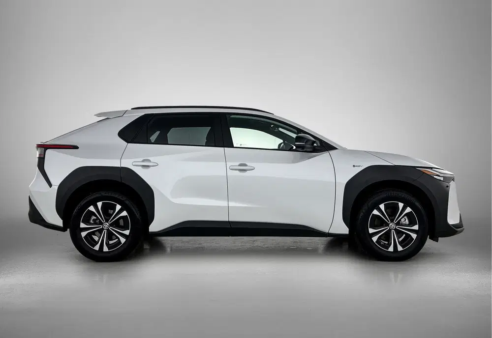 Toyota bZ4X Dynamic 71 kWh uit 2025, foto 12