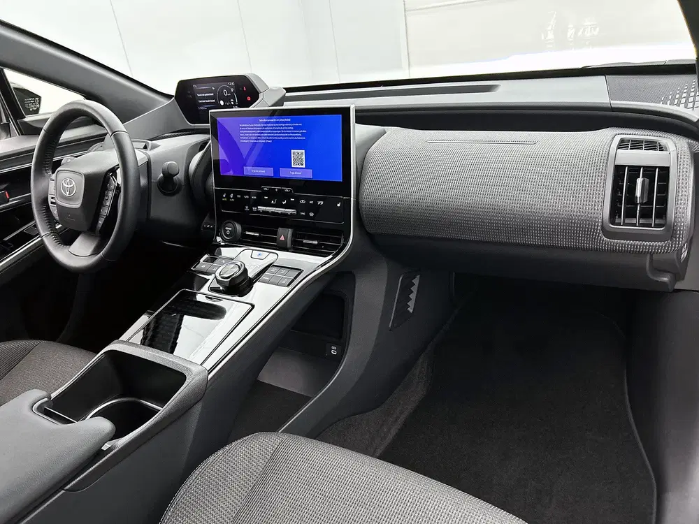 Toyota bZ4X Dynamic 71 kWh uit 2025, foto 6