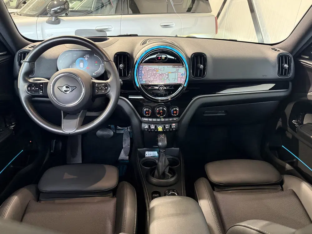 Mini Countryman 1.5 Cooper S E ALL4 Pano uit 2023, foto 6