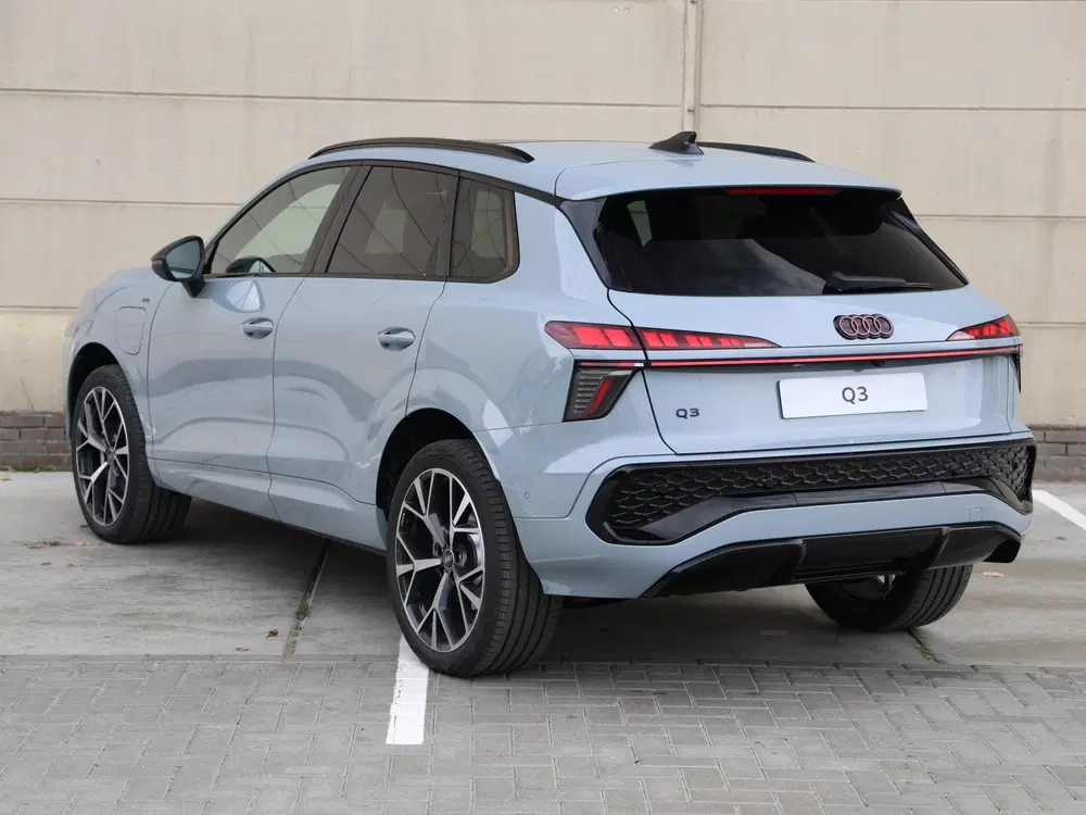 Audi Q3 S edition e-hybrid 272 PK SUV uit 2026, foto 12
