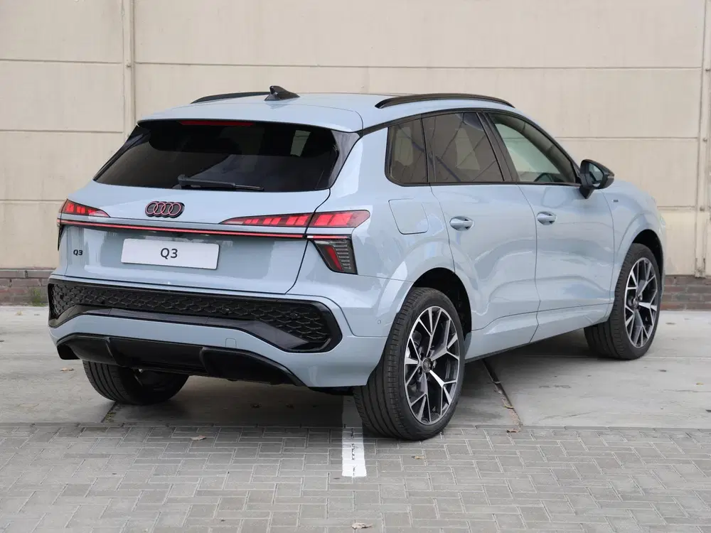 Audi Q3 S edition e-hybrid 272 PK SUV uit 2026, foto 5