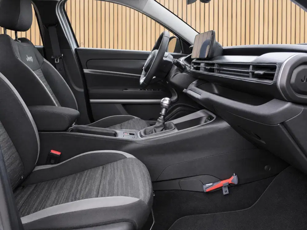 Jeep Avenger 1.2 Longitude uit 2024, foto 7