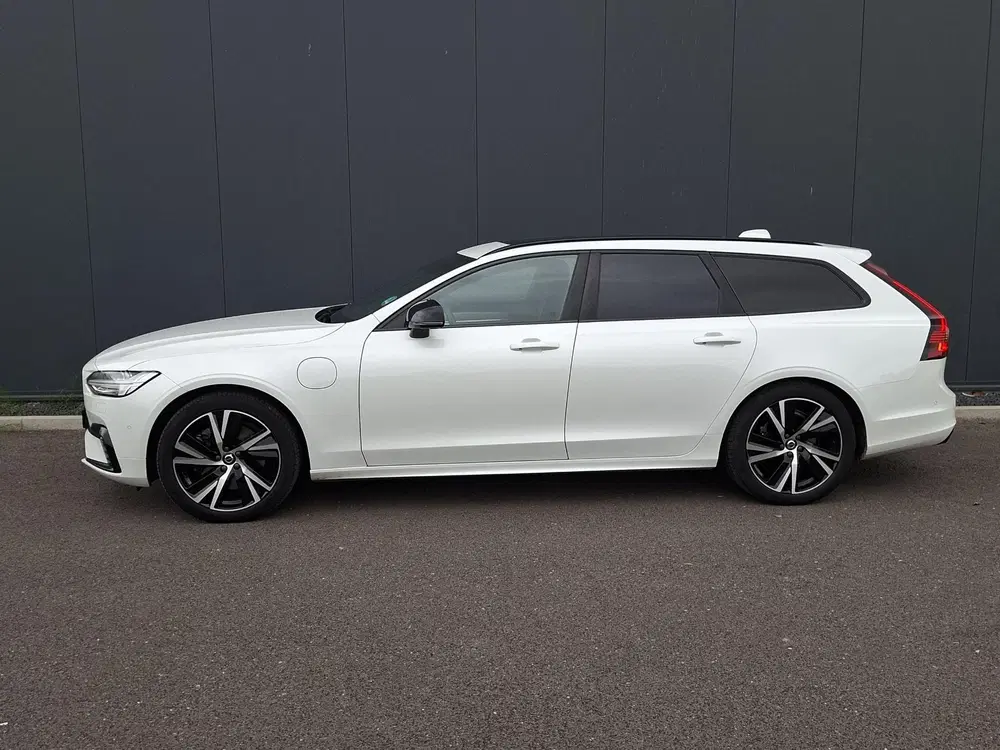 Volvo V90 2.0 T6 Plug-in hybrid AWD Ultimate Bright uit 2023, foto 2
