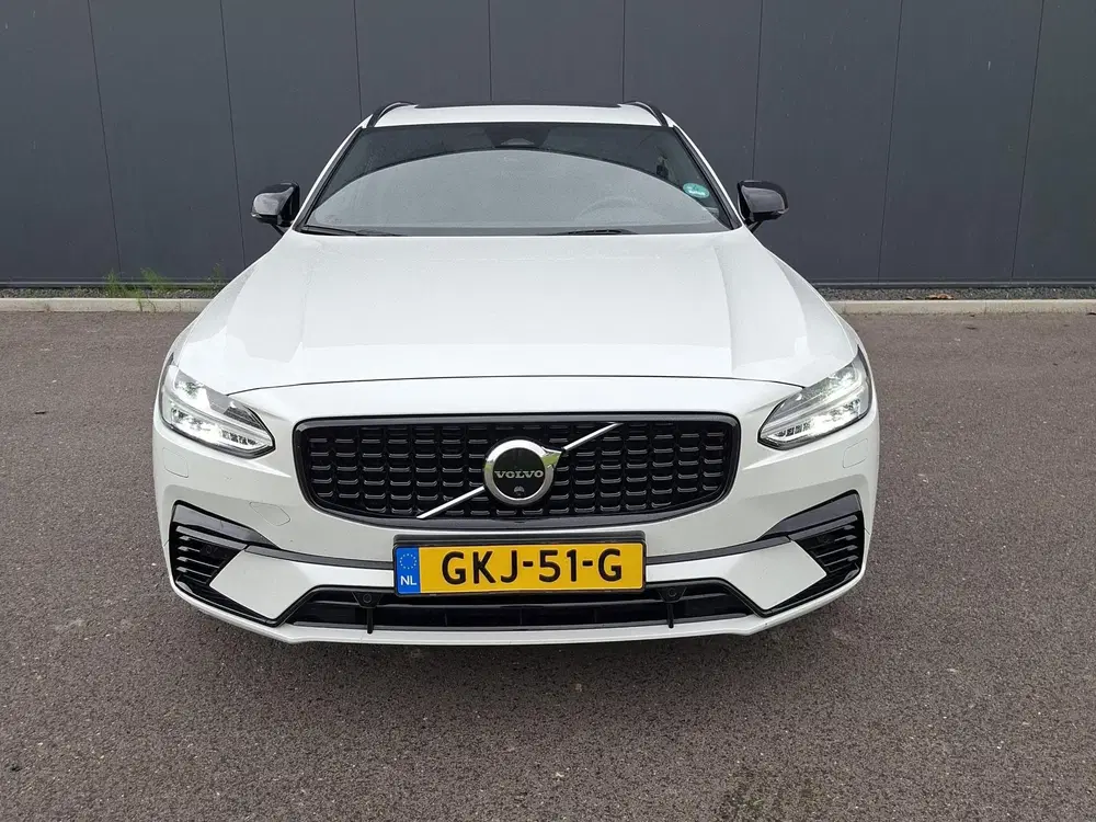 Volvo V90 2.0 T6 Plug-in hybrid AWD Ultimate Bright uit 2023, foto 3