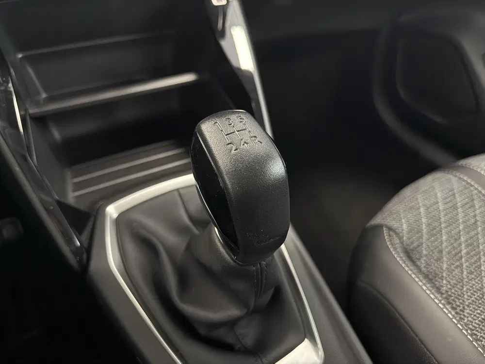 Peugeot 208 1.2 PureTech 75 Active uit 2024, foto 11