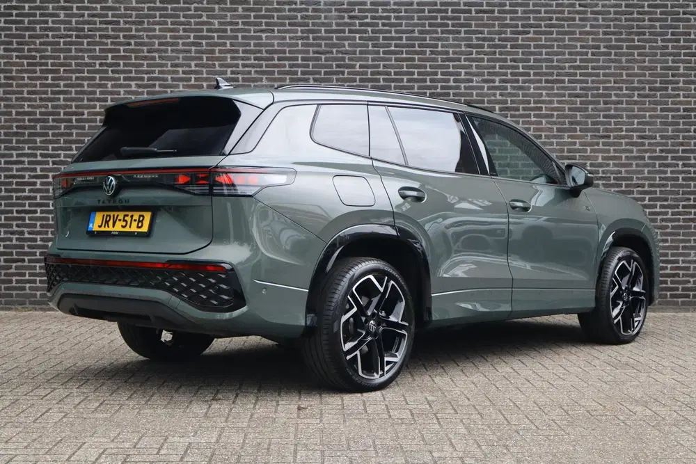 Volkswagen Tayron 1.5 eHybrid 204pk R-Line Edition uit 2026, foto 2