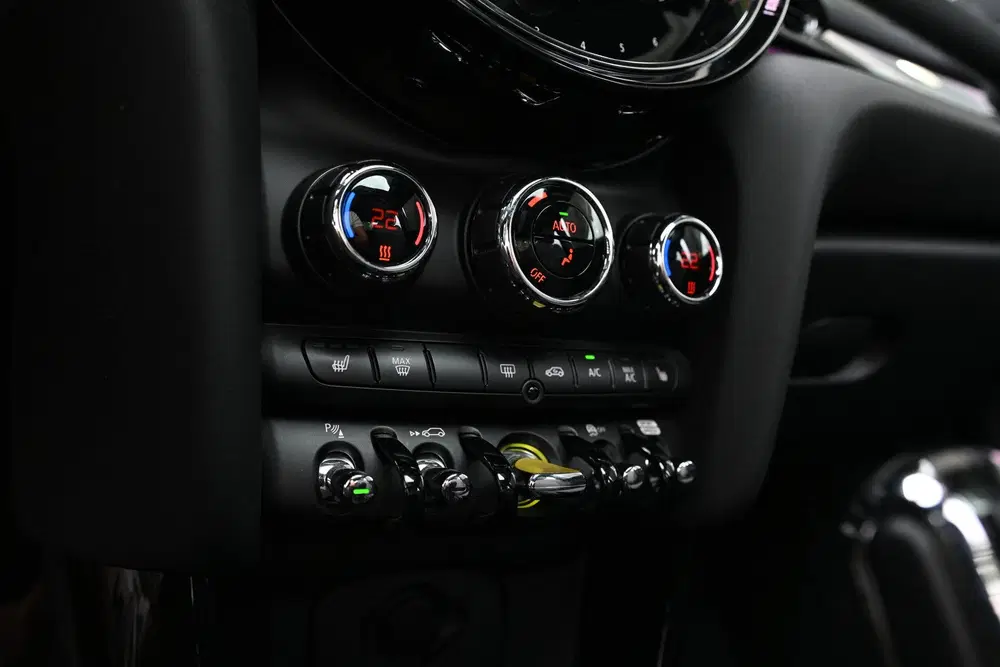 Mini Electric Classic Camden uit 2022, foto 10