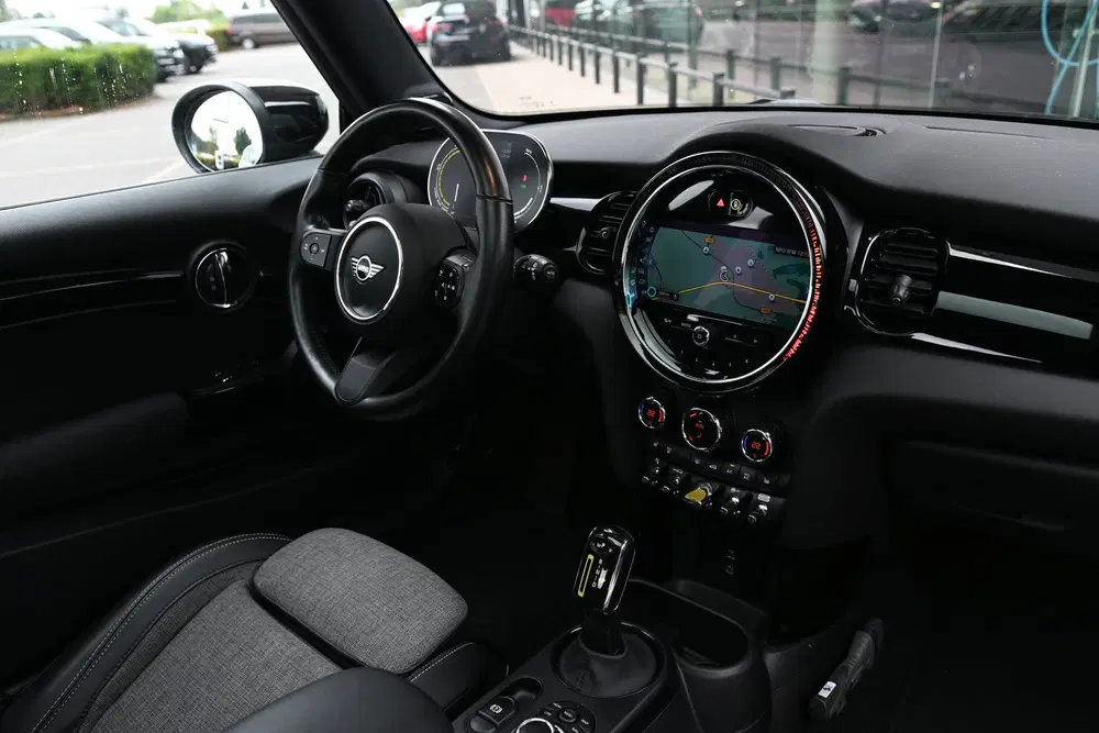 Mini Electric Classic Camden uit 2022, foto 6