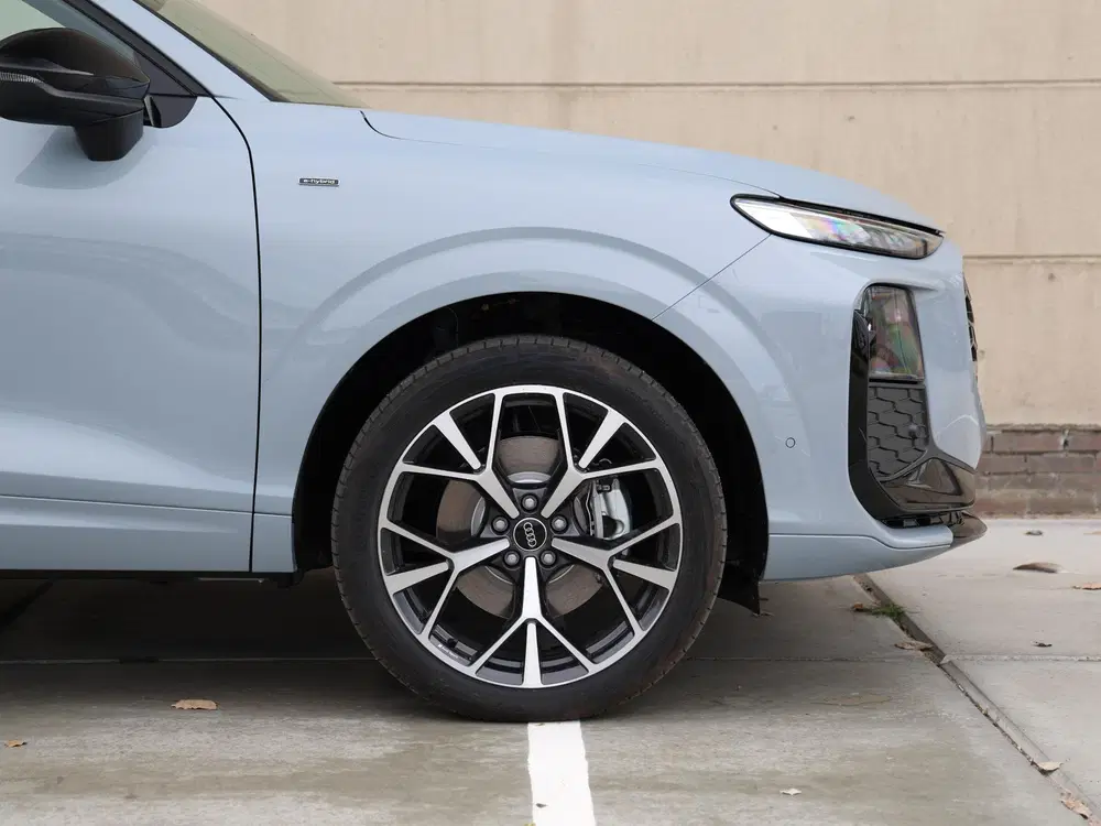 Audi Q3 S edition e-hybrid 272 PK SUV uit 2026, foto 15