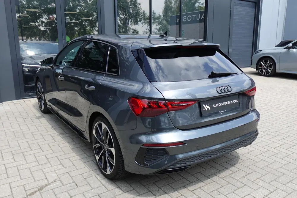 Audi A3 35 TFSI S-Line KEYLESS SFEER CARPLAY' uit 2021, foto 11