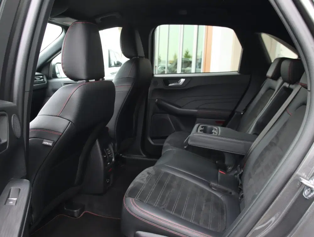Ford Kuga 2.5 PHEV 225PK ST-Line X uit 2022, foto 7