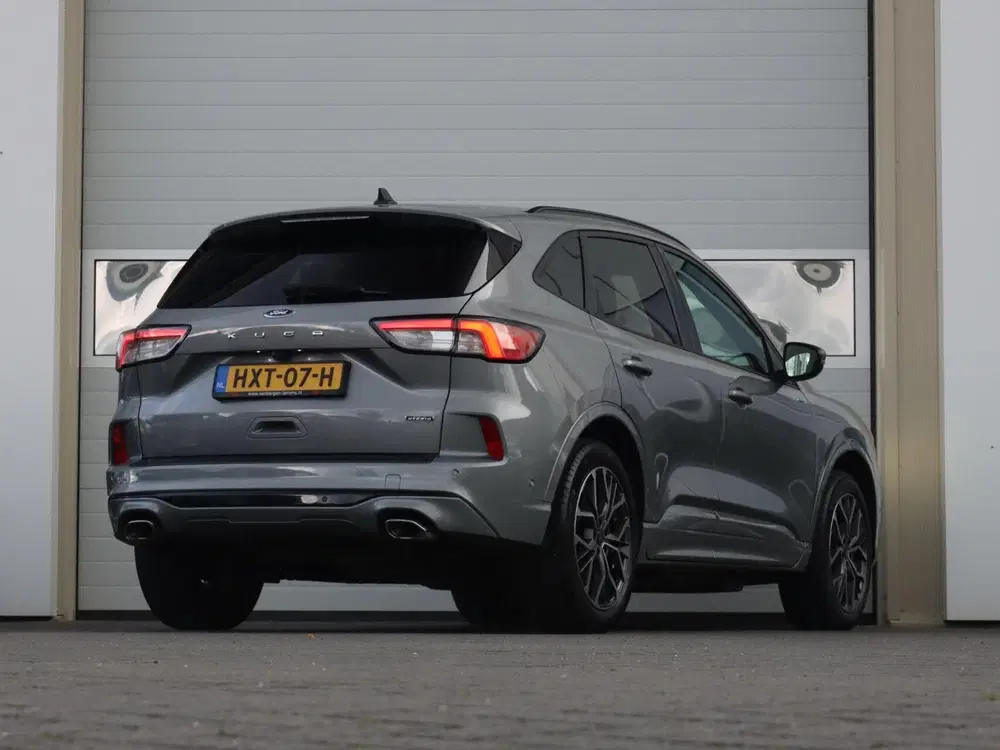 Ford Kuga 2.5 PHEV ST-Line X uit 2022, foto 3