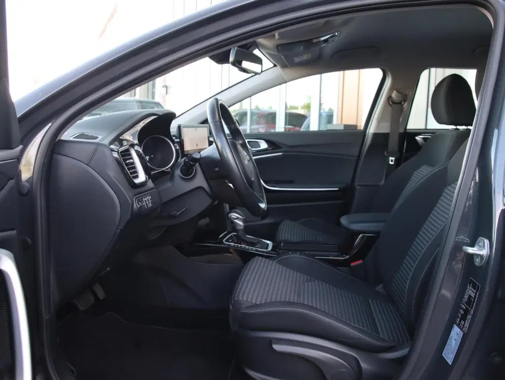 Kia Ceed 1.6 GDI PHEV 140PK DynamicPlusLine uit 2022, foto 4
