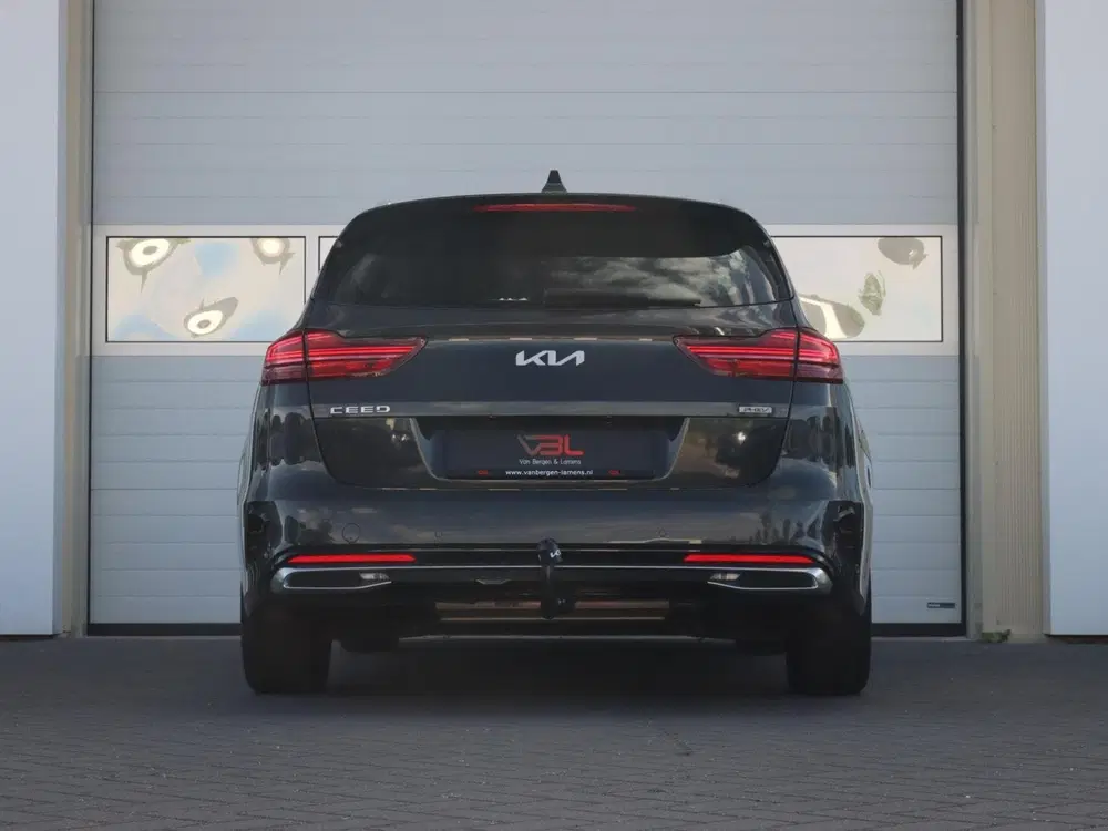 Kia Ceed 1.6 GDI PHEV 140PK DynamicPlusLine uit 2022, foto 9