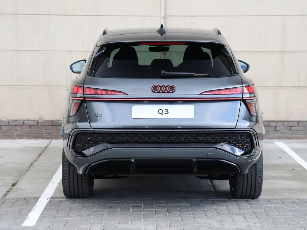 Audi Q3 S edition e-hybrid 272 PK uit 2026, foto 6