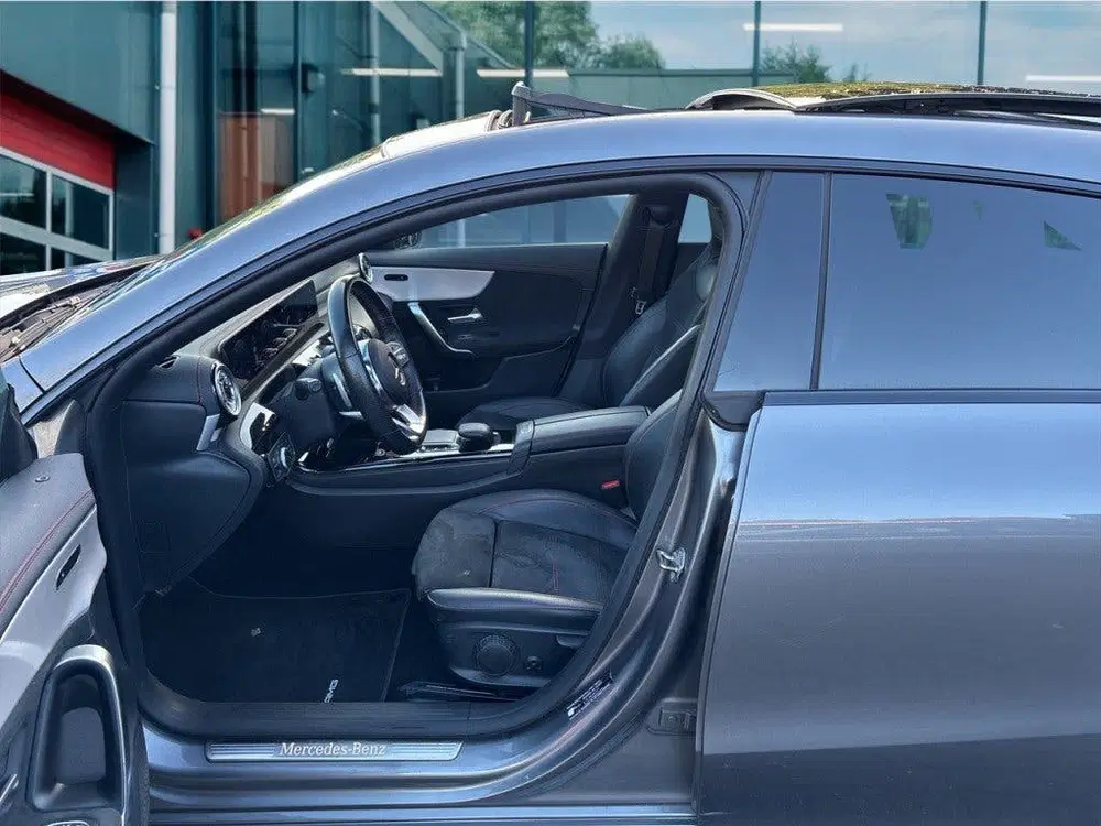 Mercedes-Benz CLA CLA 180 AMG SHOOTING BRAKE PANO-DAK uit 2022, foto 11