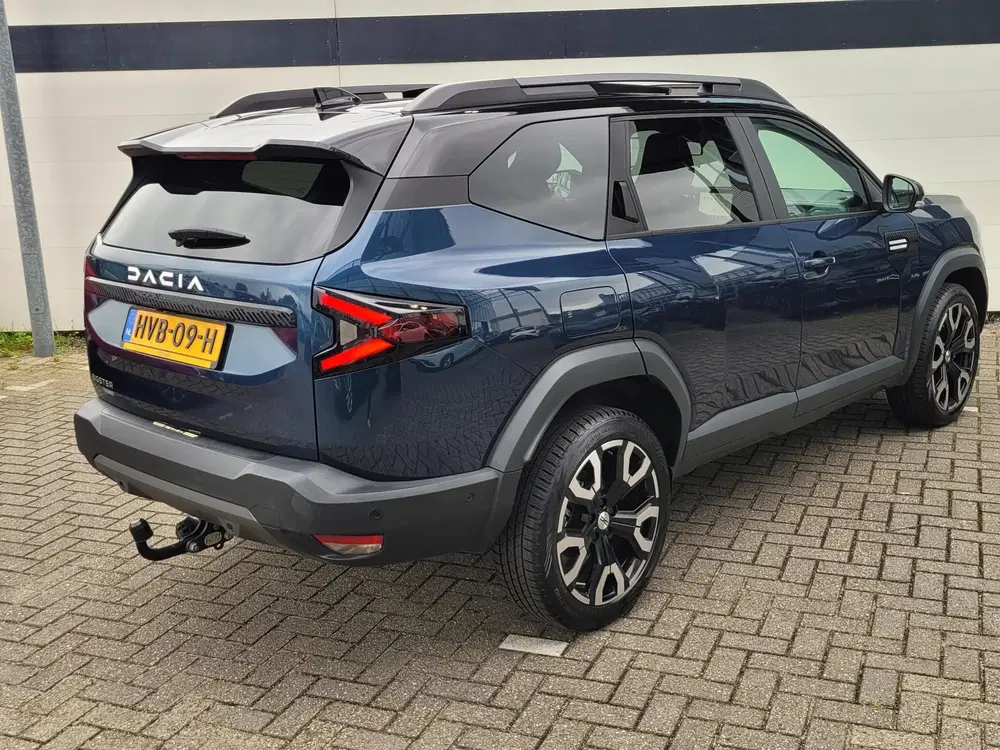 Dacia Bigster 1.8 Hybrid 155 Launch Edition uit 2025, foto 2