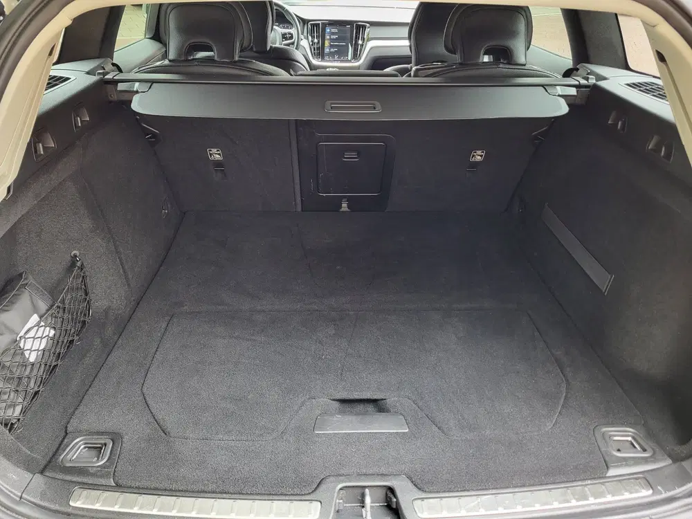 Volvo V60 2.0 T4 Inscription NAP garantie mogelijk t uit 2019, foto 9