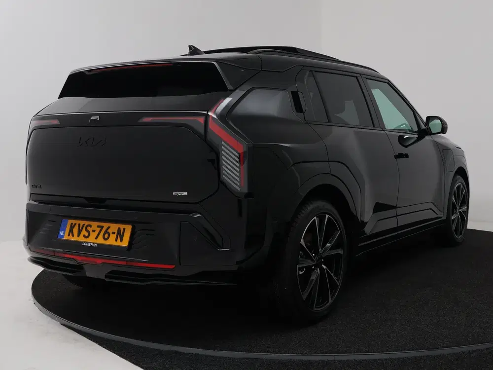 Kia EV3 GT-PlusLine 81.4 kWh uit 2026, foto 2