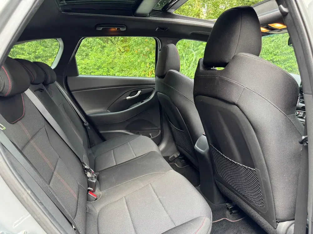 Hyundai i30 1.5 T-GDi 160PK MHEV N Line NARDO GREY PAN uit 2021, foto 10