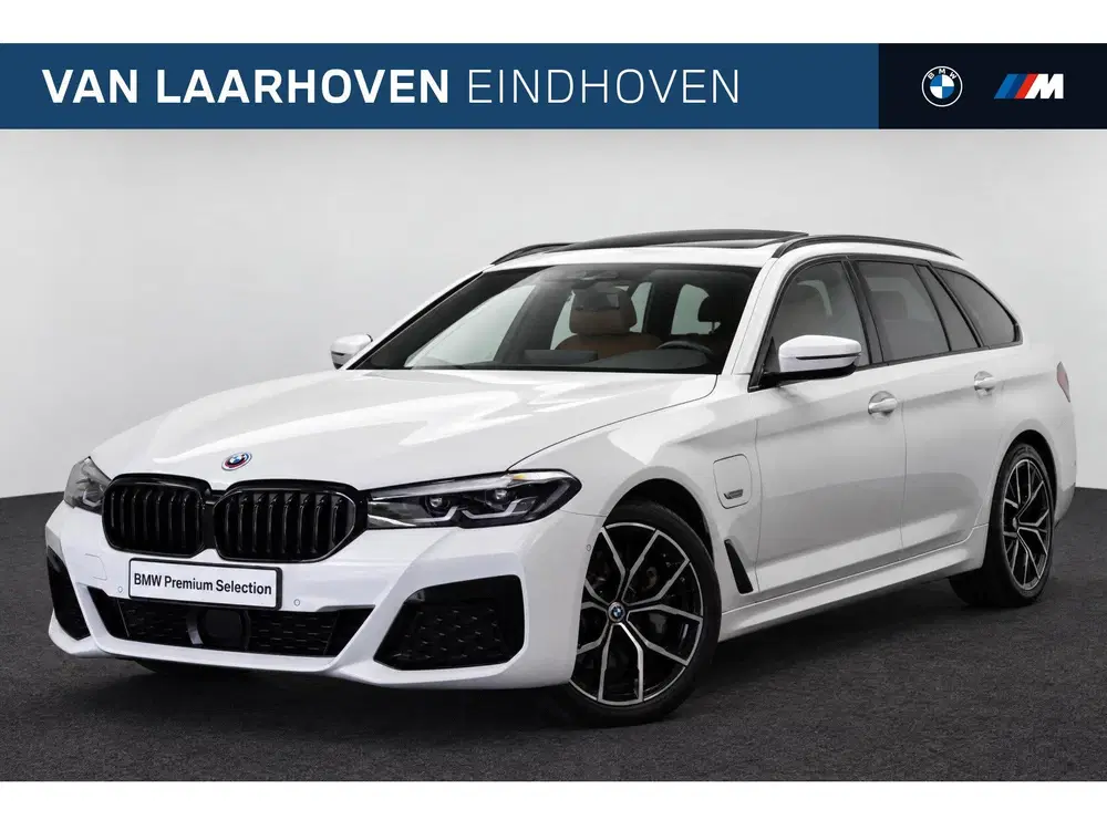 BMW 5-serie 530e High Executive M Sport Automaat uit 2023