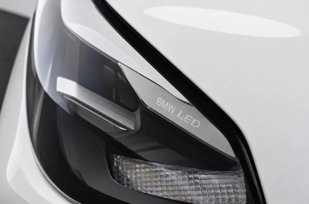 BMW 5-serie 530e High Executive M Sport Automaat uit 2023, foto 6