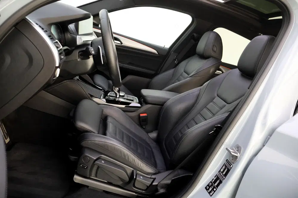 BMW X4 20iA M-SPORT High Executive ORIGINEEL NL. uit 2024, foto 10