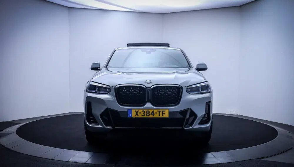 BMW X4 20iA M-SPORT High Executive ORIGINEEL NL. uit 2024, foto 2