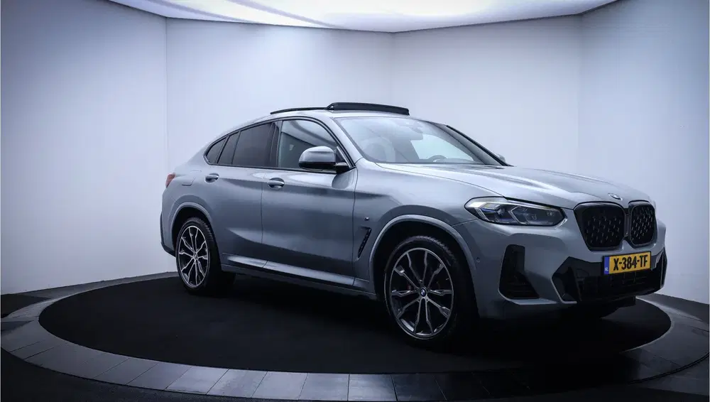 BMW X4 20iA M-SPORT High Executive ORIGINEEL NL. uit 2024, foto 3