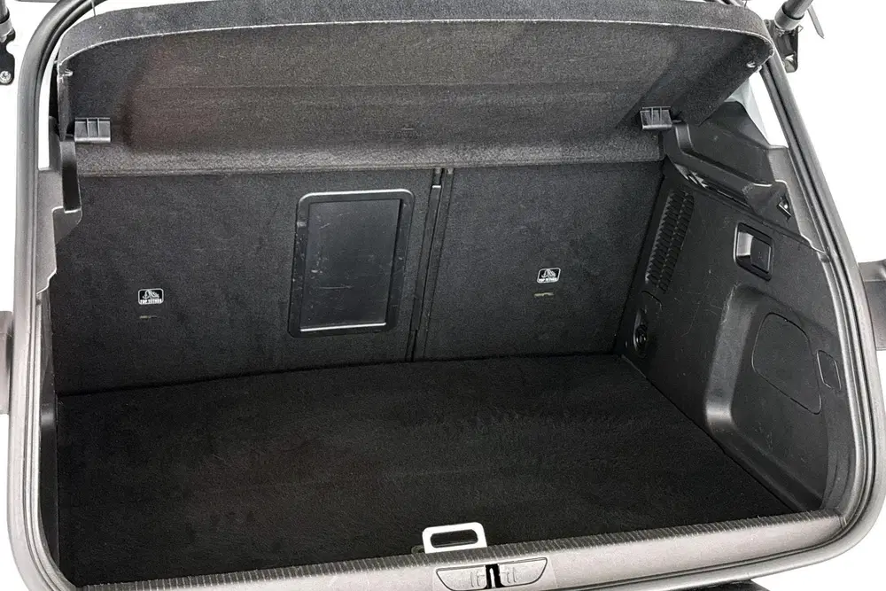 Opel Grandland 1.6 Turbo Hybrid Ultimate Stoelventilatie uit 2021, foto 10