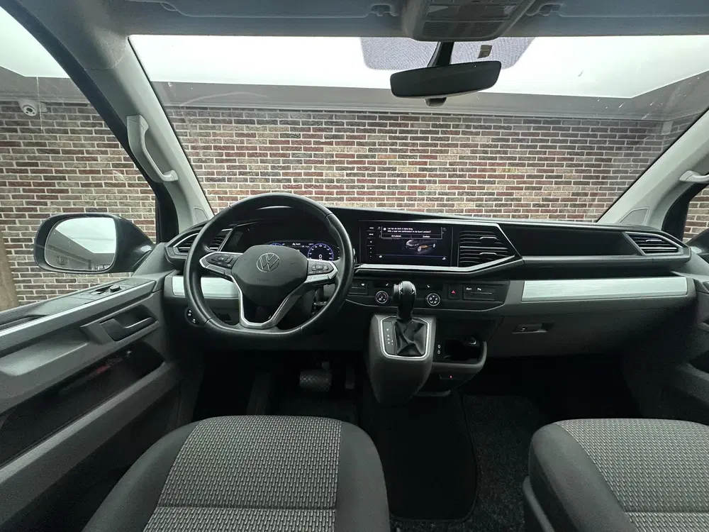 Volkswagen Transporter 2.0 TDI L2H1 30 DC Bulli achteruitrij uit 2024, foto 11