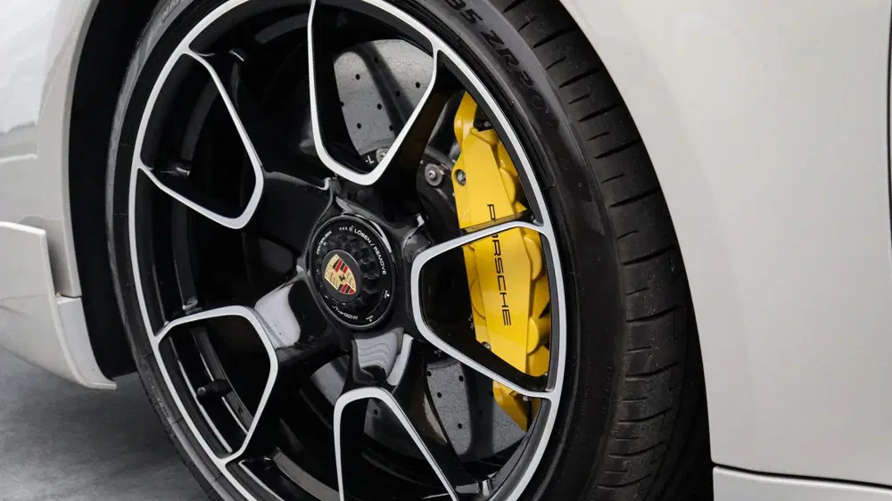 Porsche 911 3.8 Turbo S uit 2023, foto 7