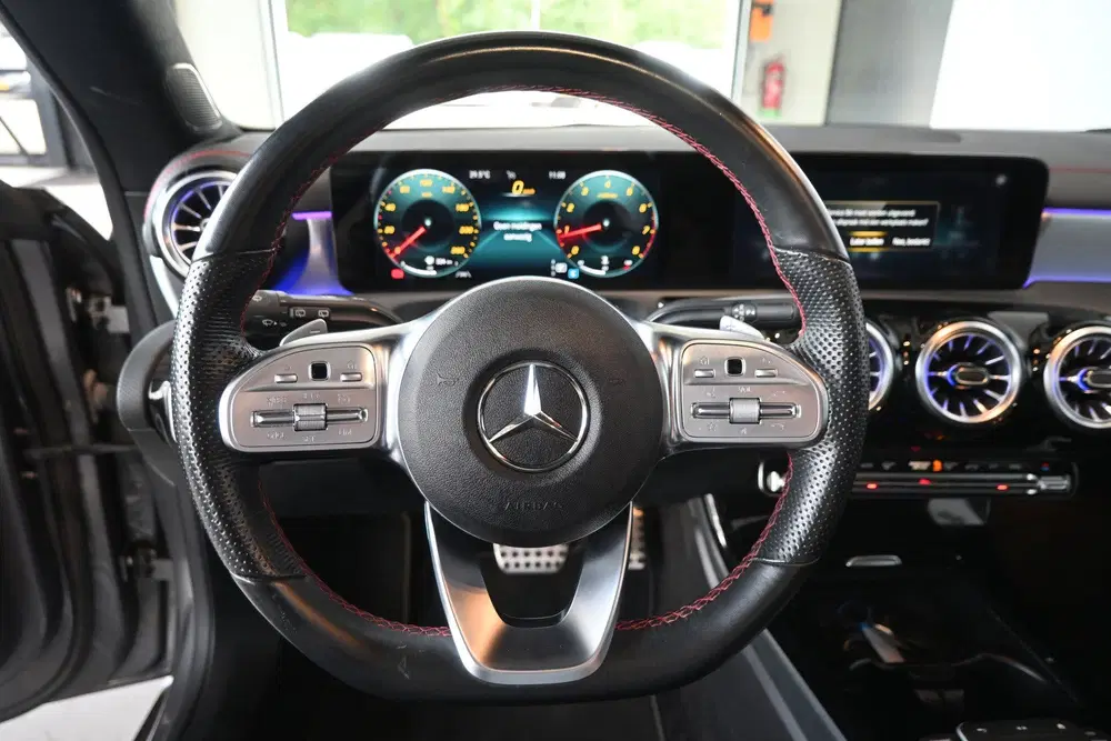 Mercedes-Benz CLA 180 Automaat Busines uit 2021, foto 6