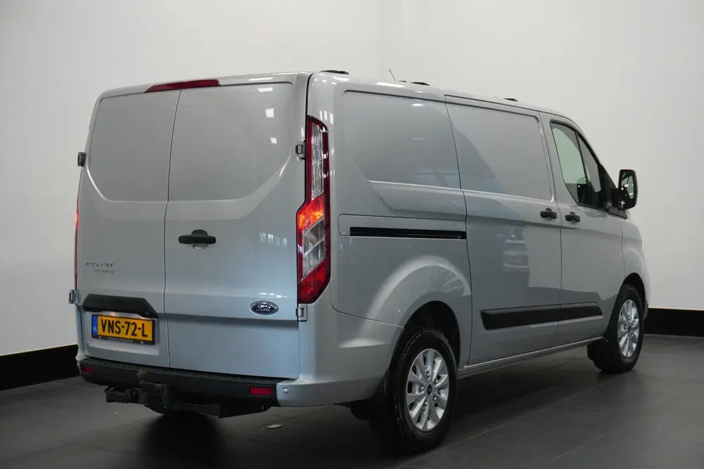 Ford Transit Custom 2.0 TDCI 130PK Automaat EURO 6 uit 2022, foto 2